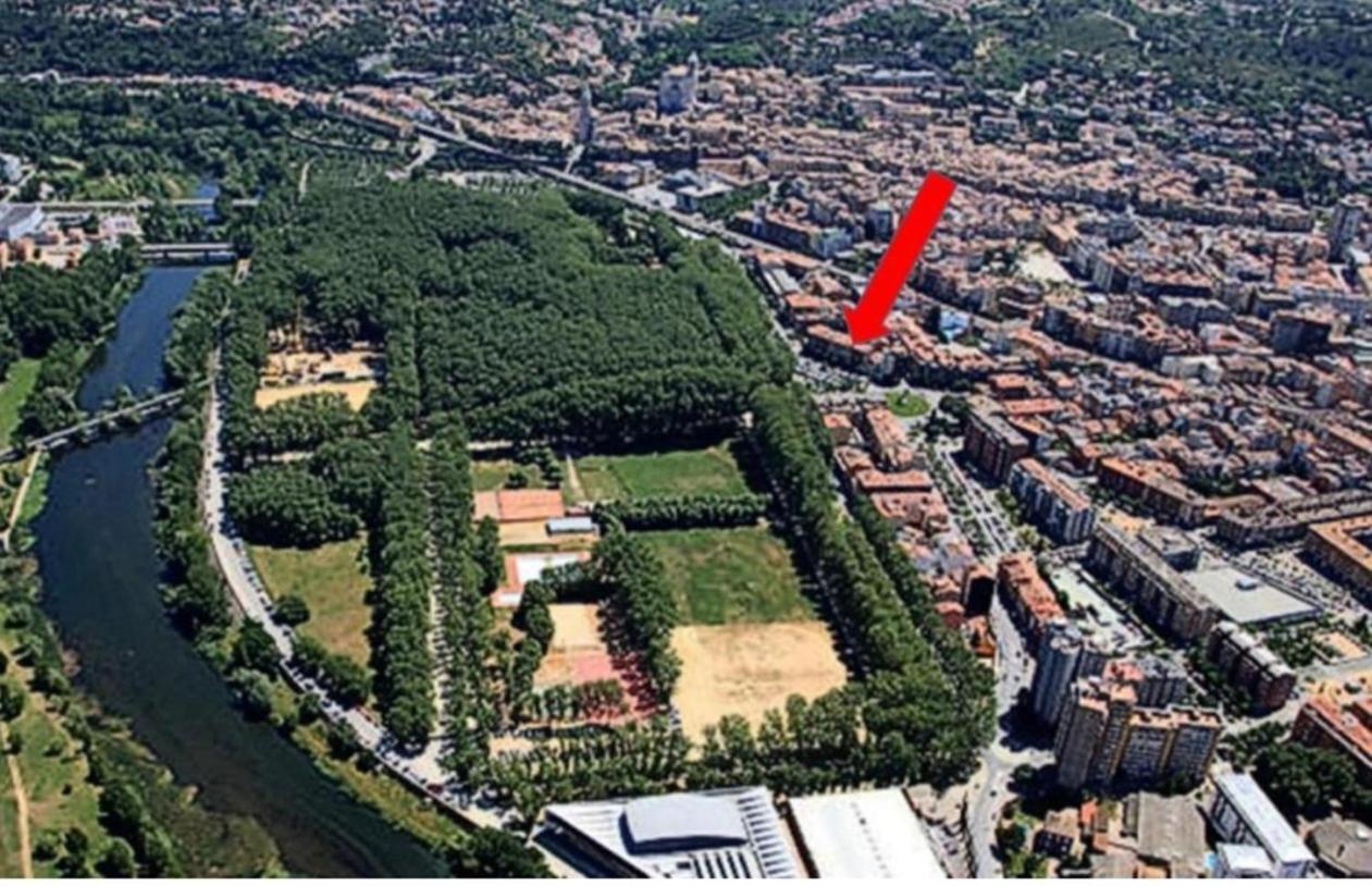 Acogedor Apartamento Girona Centro Apartment ภายนอก รูปภาพ