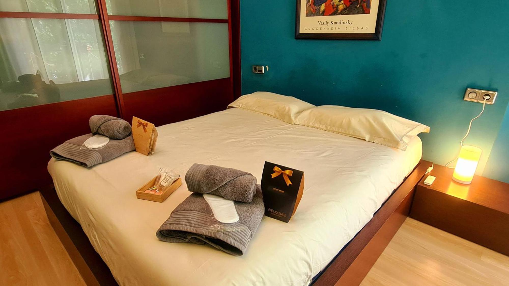 Acogedor Apartamento Girona Centro Apartment ภายนอก รูปภาพ